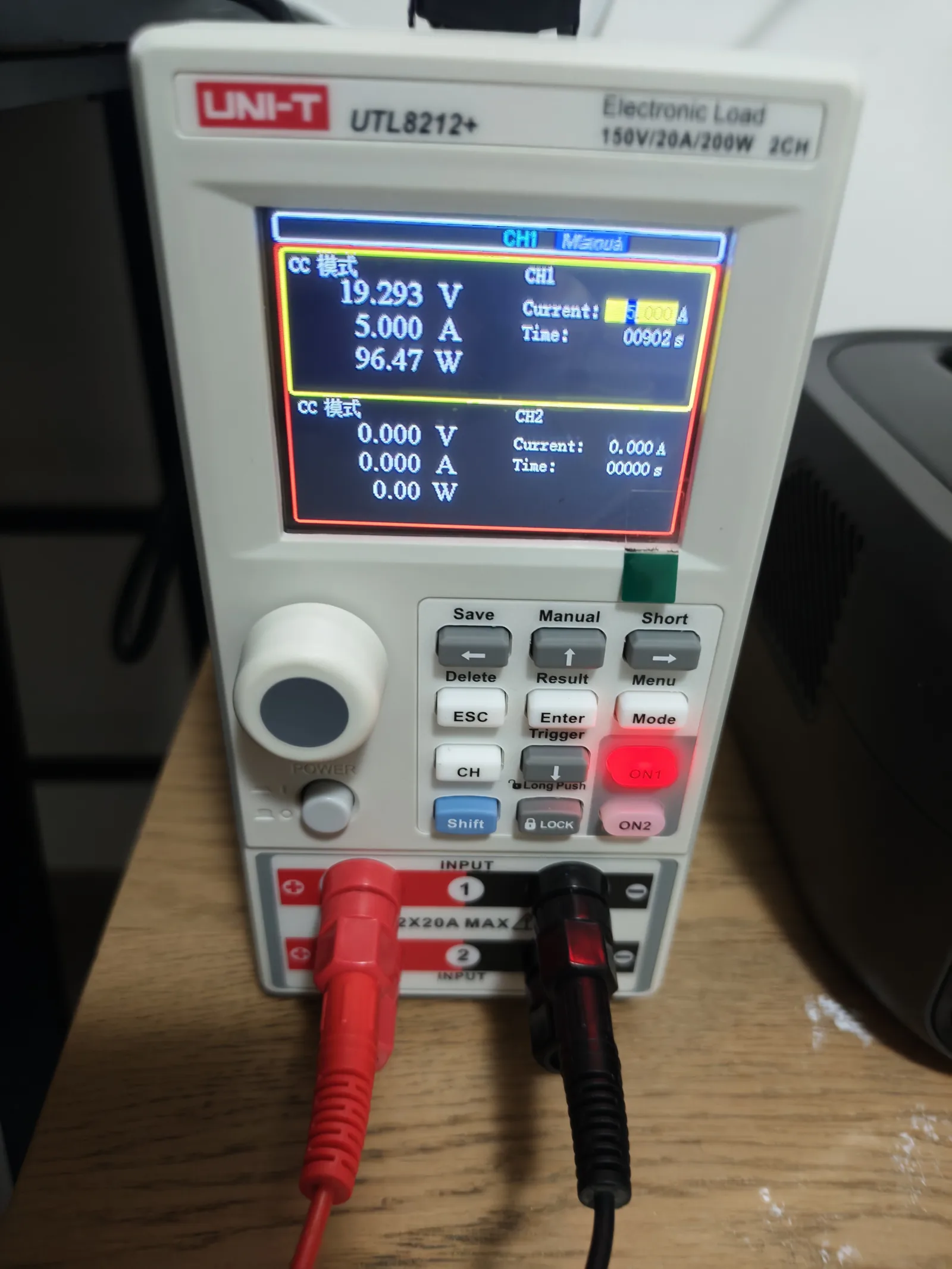 UNI-T UTL8212+ electronic load in constant-current mode reading 19.293V, 5.000A and 96.47W during the EcoFlow RIVER 3 100W USB-C test